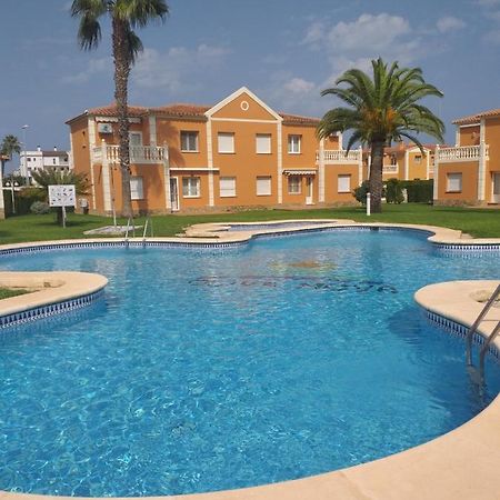 Oliva Nova Flat In Front Of Met Διαμέρισμα Εξωτερικό φωτογραφία